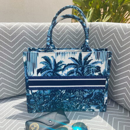 The Palm Summer Tote Bag